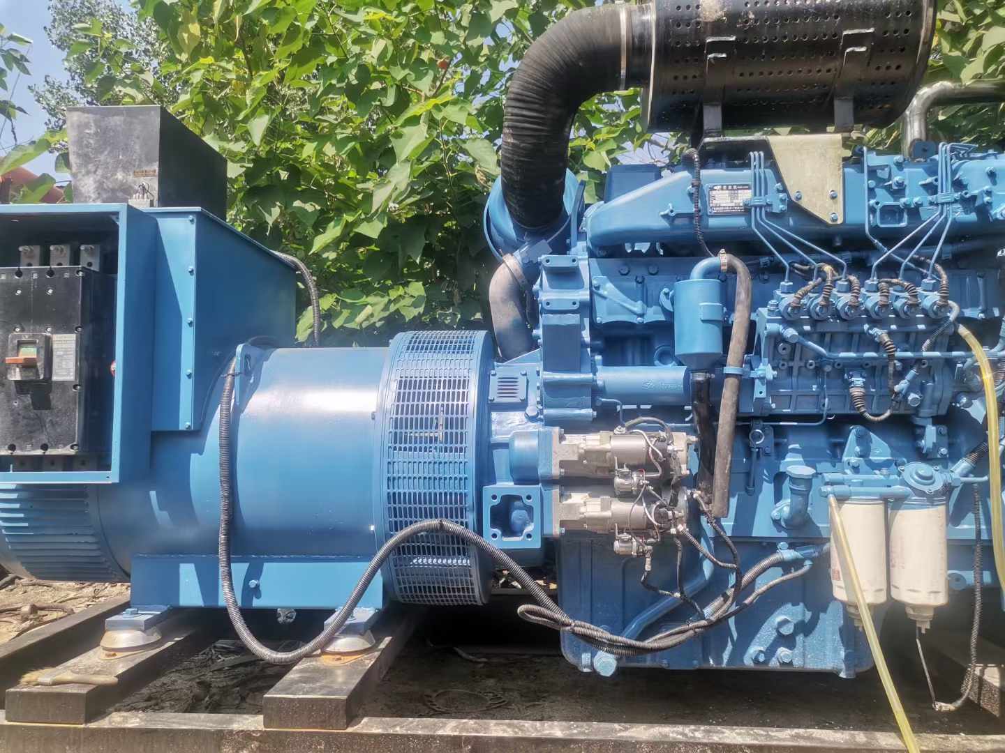 赛罕详细说明降低 800kW 柴油发电机输出电流波动的方法