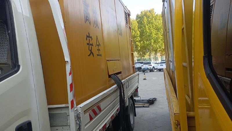 赛罕如何判断柴油发电机组和UPS电源的切换时间是否符合要求?