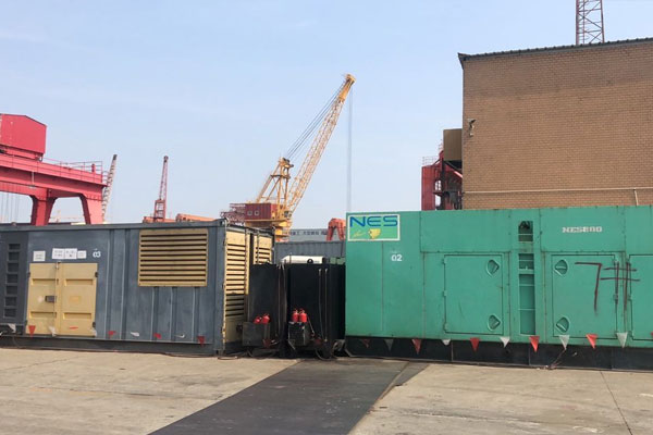 赛罕发电机出租空气滤清器的清洁频率是多少？